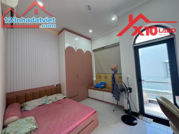 TRẢNG DÀI, BIÊN HÒA, NHÀ ĐẸP 2 TẦNG, 62M2, FULL THỔ CƯ - 3,99 TỶ 30M RA MẶT TIỀN - 1