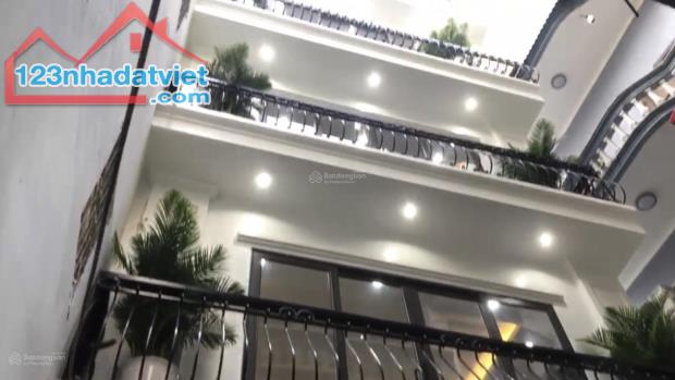 Bán nhà riêng lô góc ngõ 158 Trương Định, 8,5 tỷ, 43m2, mặt tiền 5m, 5 phòng ngủ, sổ