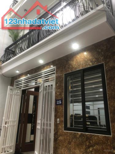 Bán nhà riêng lô góc ngõ 158 Trương Định, 8,5 tỷ, 43m2, mặt tiền 5m, 5 phòng ngủ, sổ - 4
