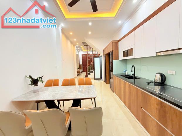 Bán nhà ĐỊNH CÔNG – NGÕ THÔNG – giá rẻ nhất khu vực, nhà Lô góc siêu thoàng – Ba gác đỗ
