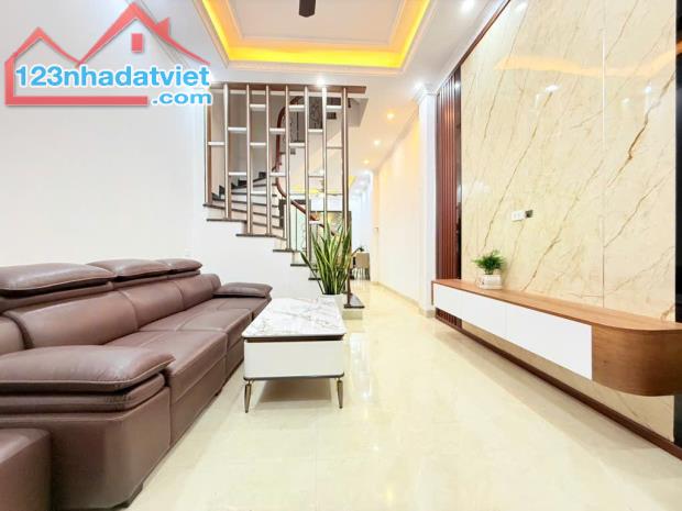 Bán nhà ĐỊNH CÔNG – NGÕ THÔNG – giá rẻ nhất khu vực, nhà Lô góc siêu thoàng – Ba gác đỗ - 1