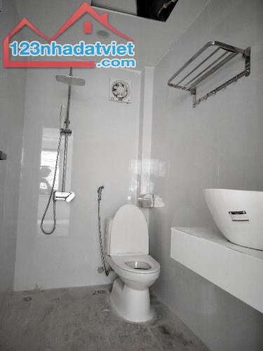Bán Nhà Phố Minh Khai HBT, DT 30m2,MT 5m, 5 tầng, vai bước ra oto, nhà mới đẹp 6.73 tỷ - 2