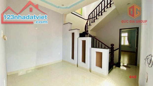 Bán nhà 1T2L mới đẹp đường N12 KDC D2D Võ Thị Sáu chỉ 6,8 tỷ - 3
