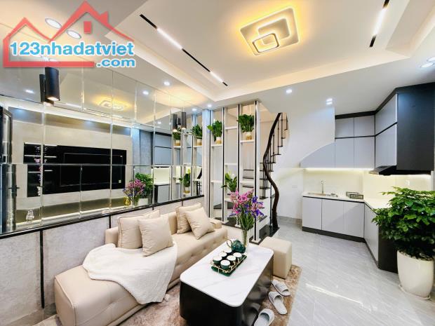 NHÀ ĐẸP – NỘI THẤT ĐẦY ĐỦ - VUÔNG VẮN – NGÕ RỘNG – LINH QUANG – ĐỐNG ĐA - 2