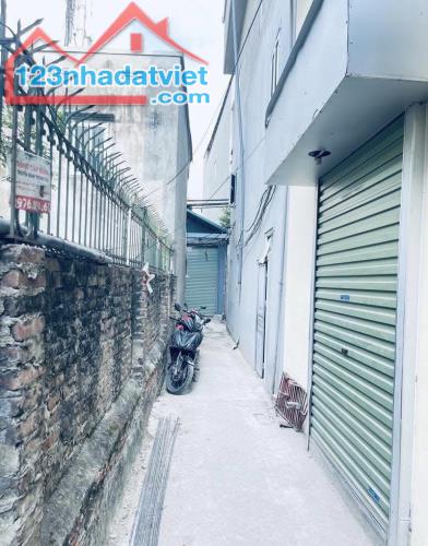 Bán nhà đẹp , điện tích 40m2 , 5 tầng