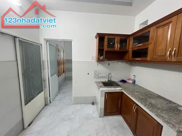 HẺM XE HƠI NGUYỄN TRỌNG TUYỂN, NHÀ MỚI 2 TẦNG Ở NGAY 54M2 NỞ HẬU - 3