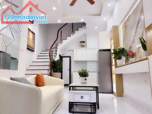 Bán NR đẹp xuất sắc tại Trích Sài - Hồ Tây, thang máy, nhà mới 8,6 tỷ, 32m2, nhà phố nhà c - 1
