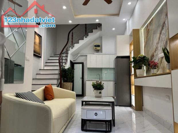 Bán NR đẹp xuất sắc tại Trích Sài - Hồ Tây, thang máy, nhà mới 8,6 tỷ, 32m2, nhà phố nhà c - 2