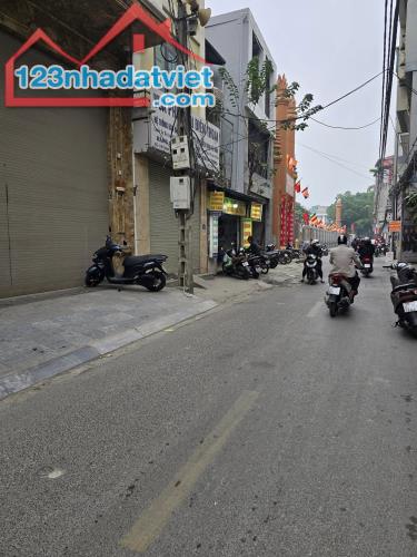 NHÀ MẶT PHỐ MỸ ĐÌNH, NHÀ ĐẸP, KD ĐA DẠNG, THANG MÁY, Ô TÔ TRÁNH, VỈA HÈ, ĐẤT VƯỢNG. - 5