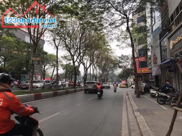HỒ BA MẪU. 7 TẦNG THANG MÁY. 38M2 MẶT TIỀN 4M Giá 8.7 TỶ. FULL NỘI THẤT - 4