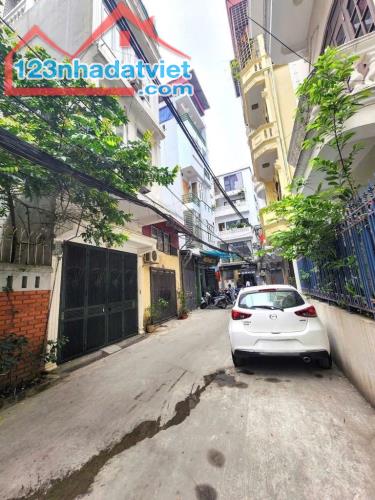 BÁN NHÀ VĂN QUÁN 53M - Ô TÔ ĐỖ CỬA - KHU DÂN TRÍ CAO - Ở SƯỚNG