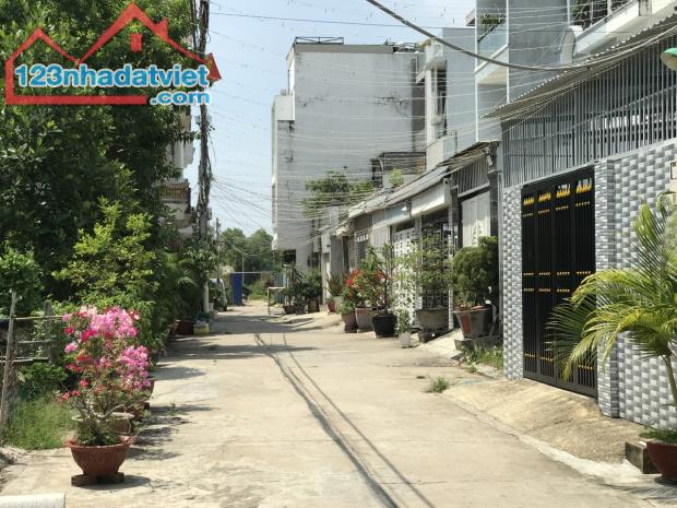 BÁN ĐẤT 142m2 HẺM XE HƠI NGAY CẦU PHÚ XUÂN- Giá 4,.tỷ - 2