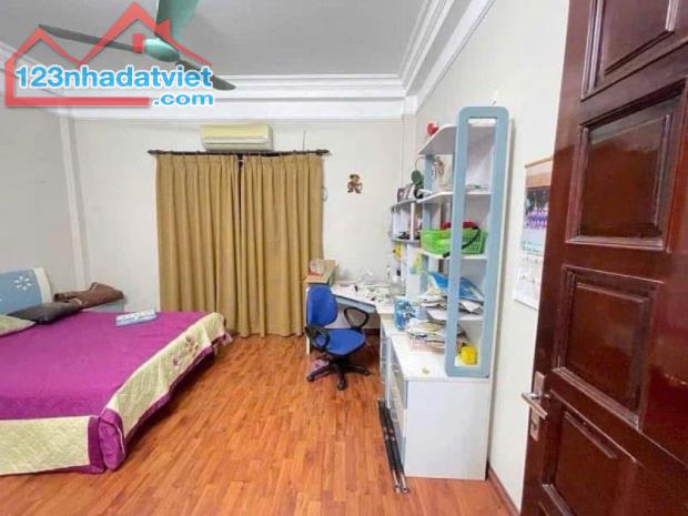 Ngõ 58 Nguyễn Khánh Toàn, Cầu Giấy. 61mx5; MT 5m; 7PN; Giá 13.9 tỷ  THÔNG SỐ VÀNG - 2