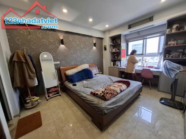 BÁN CĂN HỘ CHUNG CƯ NGUYỄN VĂN CỪ 90M, MT9M, AN SINH ĐỈNH, NGẬP TRÀN TIỆN ÍCH.