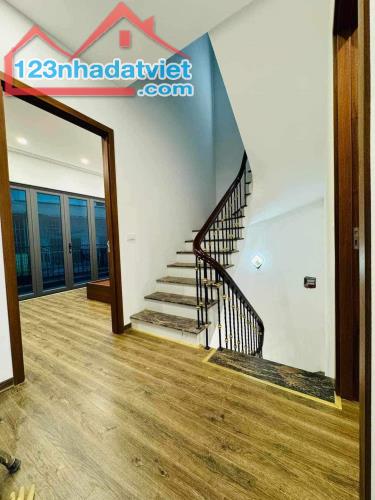 Khâm Thiên 25m2 x 4 tầng đẹp, lô góc thoáng sáng, cách hồ Ba Mẫu 150m giá bán 3,4 tỷ - 2