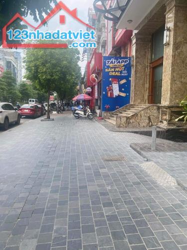 ⚜️ Mặt phố Nguyễn Hoàng, Tòa Văn Phòng 280m2 8T MT đẹp 11m, Siêu KD, Chỉ 93 Tỷ ⚜️