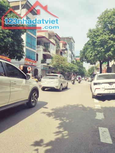🏆BÁN NHÀ PHỐ BÀ TRIỆU, 30M RA Ô TÔ TRÁNH ĐỖ, NGÕ RỘNG THOÁNG SÁNG, HÀ ĐÔNG, 35M HƠN 6 TỶ