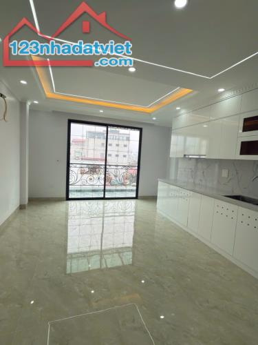 QUÁ HÓT MẶT PHỐ HỒ TÙNG MẬU, 60M2, 8T, MT 5.1, DÒNG TIỀN 700TR/ NĂM - 1