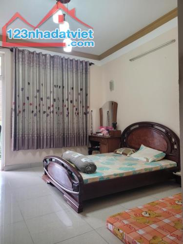 Biệt thự đẹp hiếm có khu Vạn Phúc – sân đậu 3 ô tô – SHR – chỉ 27 tỷ - 3