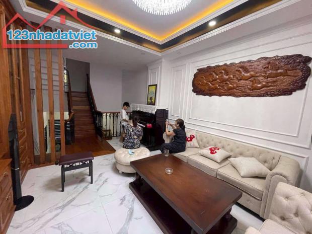 BÁN GẤP NHÀ 04 TẦNG KHU TĐC VCN PHƯỚC HẢI , TP NHA TRANG GIÁ 6,6 TỶ - 3