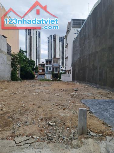 BÁN GẤP LÔ ĐẤT HẺM ĐƯỜNG TRIỆU QUỐC ĐẠT  VĨNH HÒA , TP NHA TRANG  GIÁ RẺ 3 TỶ - 1