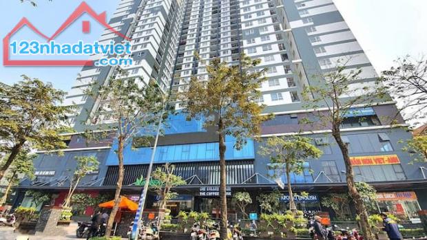 Bán CC cao cấp Riverside Garden 349 Vũ Tông Phan, 130m2, căn góc, 3 ngủ 8.X tỷ