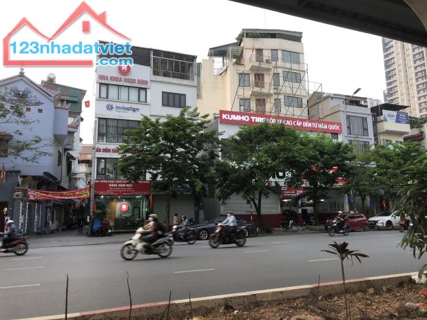 BÁN NHÀ MẶT PHỐ YÊN BÁI - PHỐ HUẾ - HAI BÀ TRƯNG 50 M2-6 T- 23,8 TỶ
