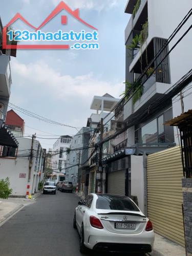 NHÀ ĐẸP PHAN HUY ÍCH TB - GẦN TRƯỜNG CHINH & ST EMART2  - HXH 5M THÔNG - 60M² - 4 TẦNGỈ