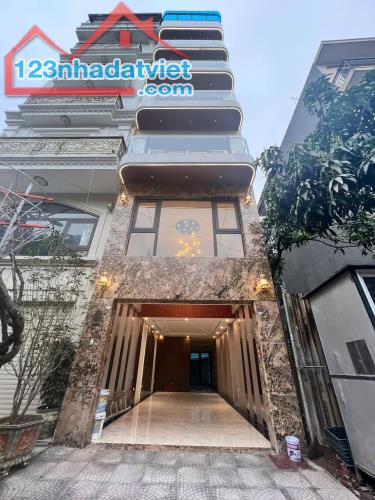 SIÊU PHẨM NHÀ ĐẸP, TT THẠCH BÀN, LB 🔰DT: 60m2🔹8 Tầng Thang Máy🔹4m MT 💰 Giá: 18.5 Tỷ