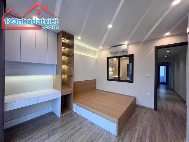 SIÊU PHẨM NHÀ ĐẸP, TT THẠCH BÀN, LB 🔰DT: 60m2🔹8 Tầng Thang Máy🔹4m MT 💰 Giá: 18.5 Tỷ - 3