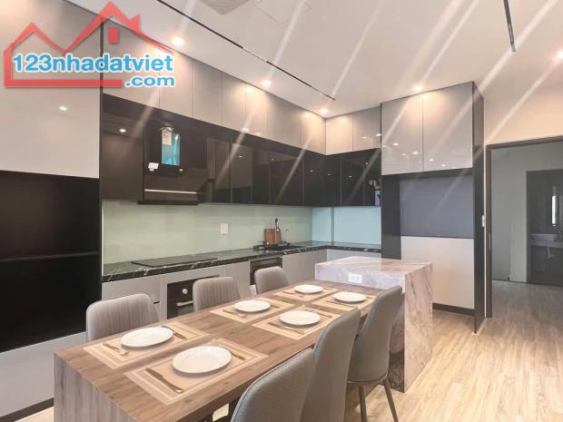 SIÊU PHẨM NHÀ ĐẸP, TT THẠCH BÀN, LB 🔰DT: 60m2🔹8 Tầng Thang Máy🔹4m MT 💰 Giá: 18.5 Tỷ - 5