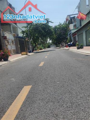 Đất mặt tiền P16 Q8, 100m2 5x20 không lộ giới, tiện xây mới, an ninh dân trí, chỉ 7 tỷ TL - 2