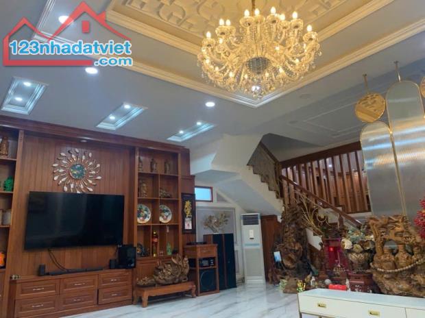 BIỆT THỰ HIỆP BÌNH CHÁNH - 129M2 - 3 tầng - 16 TỈ - 2