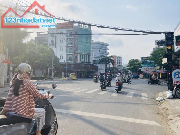 BÁN NHÀ LÔ GÓC 2 MẶT TIỀN - VỊ TRÍ VÀNG GÒ VẤP -LÊ DỨC THỌ -Chỉ 23 TỶ – CÓ DONG TIỀN - 1