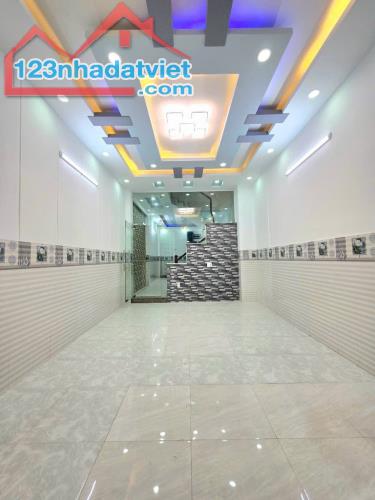 nhà xây kiên cố 4 tầng, 4 x 16, giá 6 tỷ 390 bớt lộc may mắn - 2