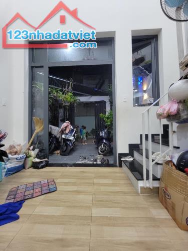 🌺 Nhà 2 Tầng (Ngộp Bank) hẻm 7m đường THẠNH XUÂN 18, phường THẠNH XUÂN,Q12   Dt108.4m(5mx - 4