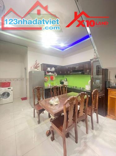 Bán Nhà 1 trệt 1 lầu 82m2 2MT Bình Đa Biên Hòa ĐỒNG NAI có 3 tỷ 980tr - 2