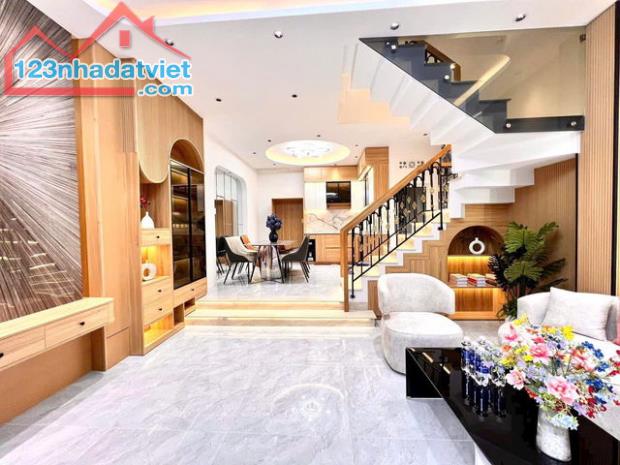 [Tân Bình] Bán nhà Đẹp HXH Nguyễn Phúc Chu – 4PN, 4WC – Giá Mềm Khu Vực