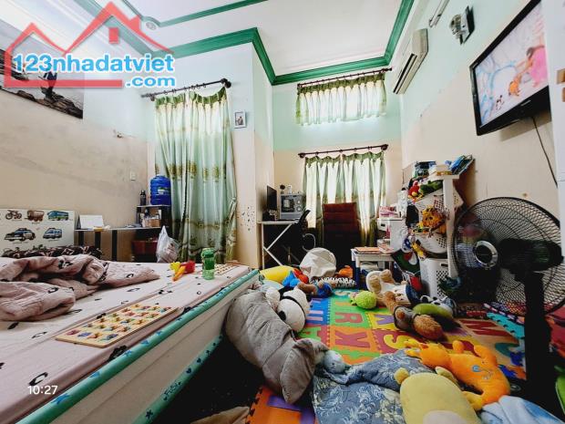 Bán Nhà Tân Bình, Phường 11 Khu Vip Bàu Cát,  5 tầng,40m2, 4 phòng ngủ, chỉ ̀5 tỷ nhinh TL - 3