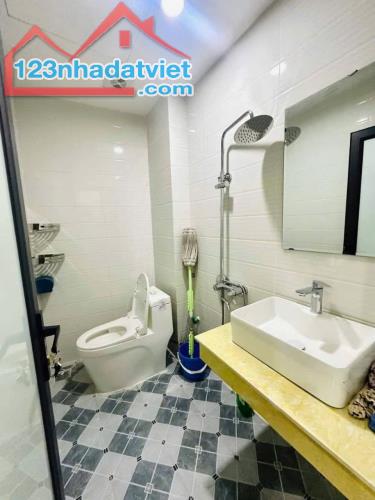 NHÀ ĐẸP XÃ KIM CHUNG, HOÀI ĐỨC-30M-3 NGỦ-MẶT TIỀN 3,7M- VÀI BƯỚC Ô TÔ QUA NHÀ-GIÁ 3,9 TỶ - 3