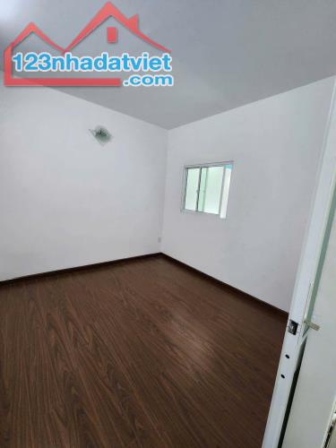 🔥 3.5 TỶ - NHÀ MỚI HẺM XE HƠI 5M - LÊ VĂN QUỚI, BÌNH TÂN - 32M2 - 4X8M - 2 TẦNG  - KHU - 2
