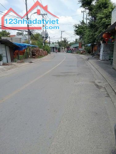 LoaLoaLoa !Gía Sốc 620triệu Chủ ngộp bán nhanh Căn nhà o Lê lợi Tân Thới Nhì Hóc Môn SHR