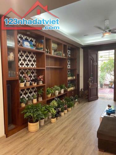 BÁN NHÀ PHÂN LÔ HOÀNG QUỐC VIỆT, ÔTÔ TRÁNH, KINH DOANH, 2 THOÁNG, 58M2 GIÁ 16 TỶ 450 - 2