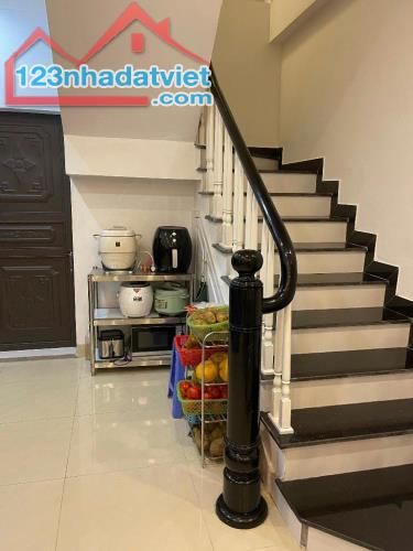 Hà Nội. Hàng hiếm Nguyên Khê Đông Anh 58m lô góc 3 tầng 4,45 tỷ - 2