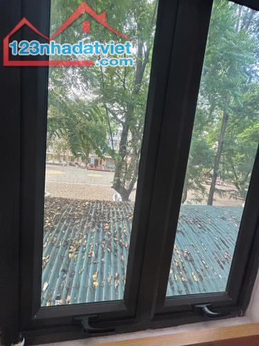 CHÍNH CHỦ CÀN BÁN NHÀ LƯƠNG ĐỊNH CỦA, NHÀ 2 THOÁNG TRƯỚC SAU, 4T, MT: RỘNG - 2