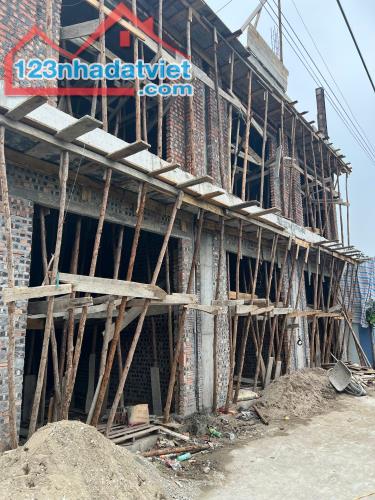 Bán dãy nhà kinh doanh 3 tầng tại Trà Khê, Anh Dũng, Dương Kinh