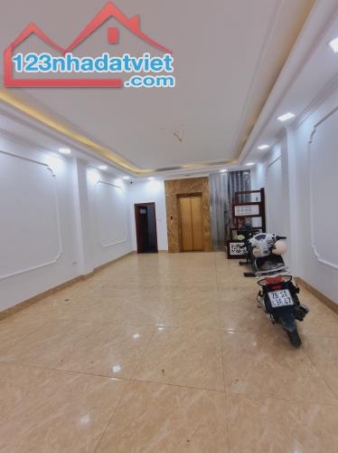 Nhà Lạc Long Quân, Cầu Giấy. 58mx7; MT 5.8; Ô tô tránh; Giá 21.5 tỷ  SIÊU PHẨM NGON NHẤT - 4