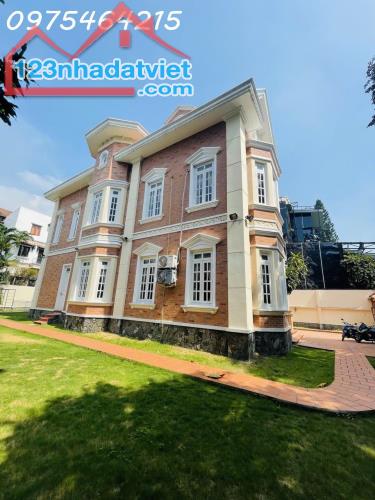 SIÊU BIỆT THỰ 5 SAO 760M² – 3 TẦNG – 5 PHÒNG NGỦ – THẢO ĐIỀN, TP.HCM - 2
