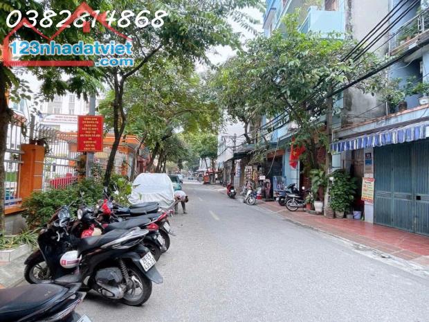 BÁN GẤP MẢNH ĐẤT ĐẸP TẠI XUÂN ĐỈNH-DT 440M²- MẶT TIỀN 13M - GIÁ CỰC SỐC CHỈ 150 TRIỆU/M²