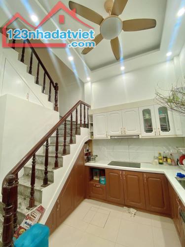 NHÀ KIM NGƯU - THOÁNG TRƯỚC SAU - SAU QUI HOẠCH RA PHỐ - NHÀ ĐẸP - 38M2 - 6.96 TỶ